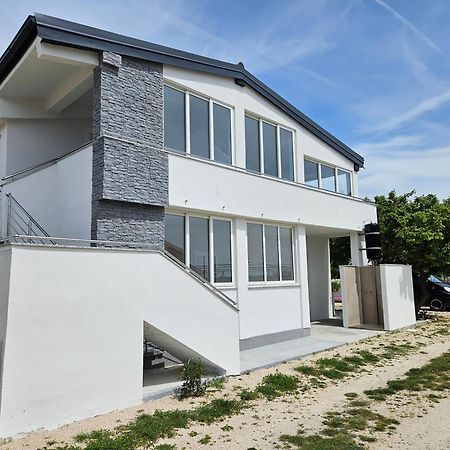 Apartments Nemcic 2 Nin Bagian luar foto