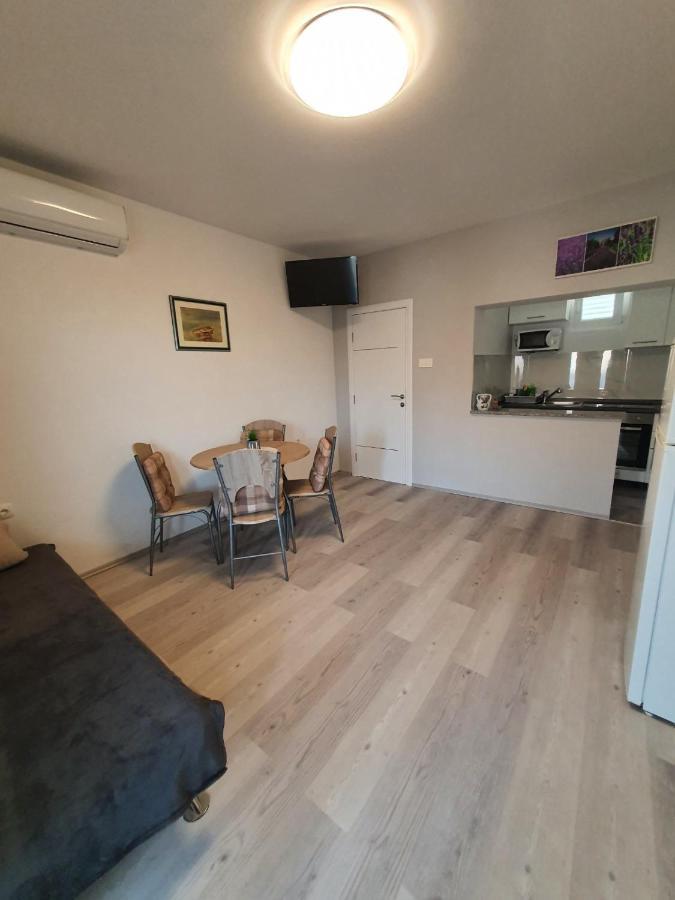 Apartments Nemcic 2 Nin Bagian luar foto