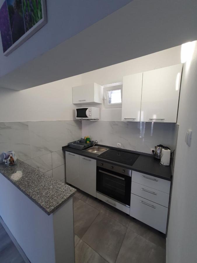 Apartments Nemcic 2 Nin Bagian luar foto